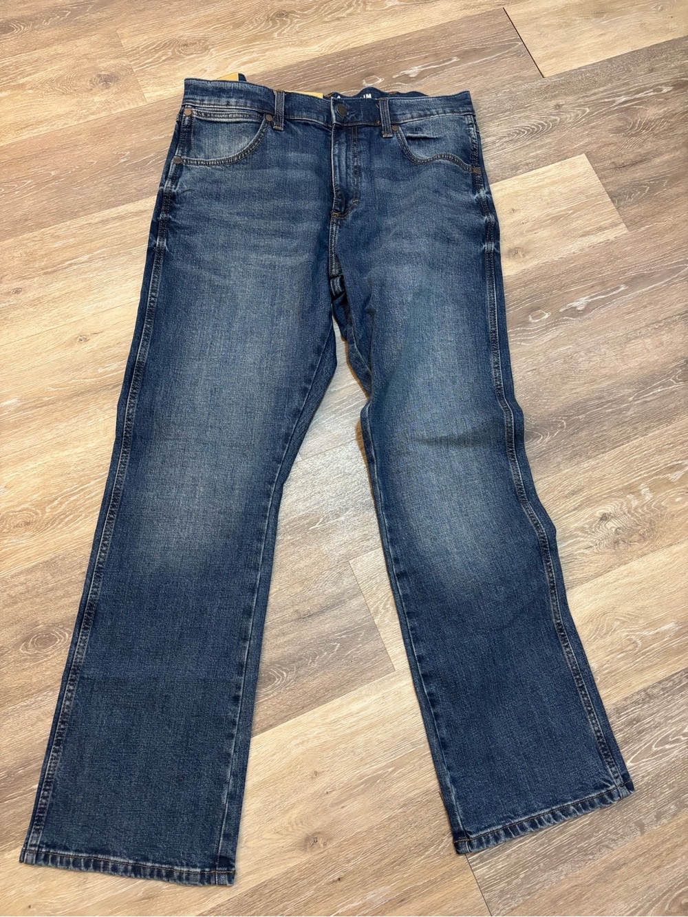 Wrangler Men's Dark Blue Bootcut Jeans